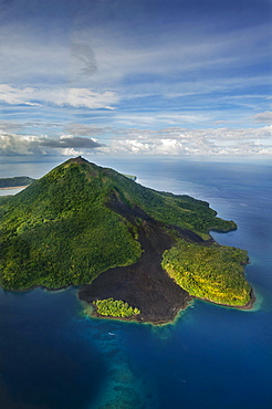 Gunung Api volcano, Banda islands, Maluku Islands, Indonesia, Asia