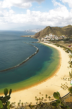 Sandy beach of Playa de las Teresitas, San Andres, La Montanita, Tenerife, Canary Islands, Spain, Europe