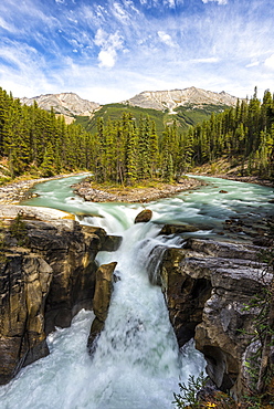 Sunwapta Falls, at Icefields Parkway, Highway 93, Sunwapta River, Jasper National Park, Rocky Mountains, Alberta, Canada, North America