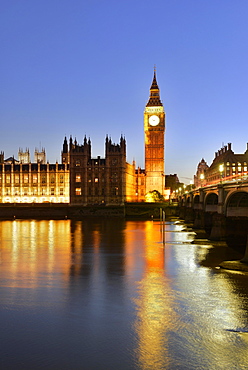 Big Ben and Houses of Parliament, Thames, London, England, United Kingdom, Europe