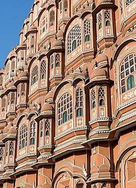 Frontal Facade of Hawa Mahal, Palace of Winds, Jaipur, Rajasthan, India, Asia