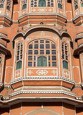 Close-up, window of facade of Hawa Mahal, Palace of Winds, Jaipur, Rajasthan, India, Asia