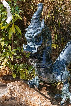 Dragon, sculpture as gargoyle, Hirou-jinja Shinto shrine, Nachisan, Wakayama, Japan, Asia