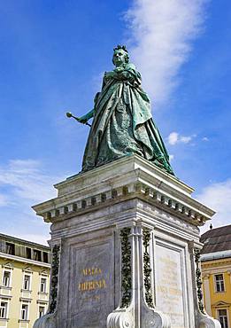 Maria Theresia Memorial, Austrian Empress, Neuer Platz, Klagenfurt, Carinthia, Austria, Europe