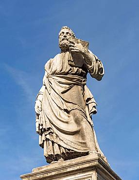 Sculpture, St. Peter's Square, Vatican, Rome, Italy, Europe