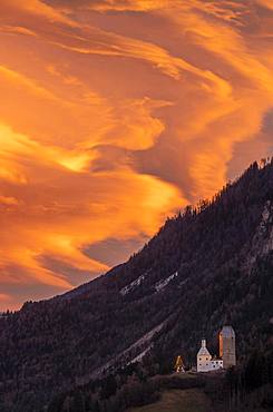 Freundsberg Castle near Morgenrot, Schwaz, Tyrol, Austria, Europe