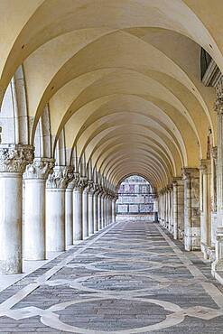 Arcades in the Doge's Palace empty of people due to the Corona pandemic, Venice, Veneto, Italy, Europe