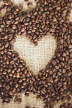 Coffee beans, heart