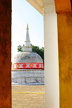 Stupa, temple town Anardhapura, Sri Lanka, Asia