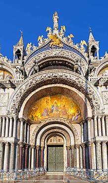 Entrance to St. Mark's Basilica, Basilica di San Marco, Cathedral with gilded interior vault, St. Mark's Square, Venice, Veneto, Italy, Europe