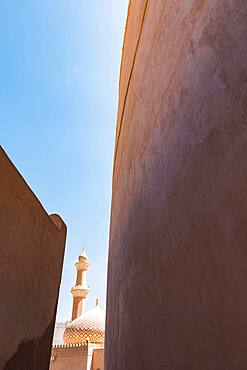 Nizwa Fort, Nizwa Mosque, Nizwa, Sultanate Of Oman