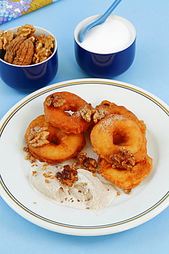 Swabian cuisine, apple fritters with cinnamon ice cream and caramelised walnuts, fat baked, dessert, dessert, Germany, Europe