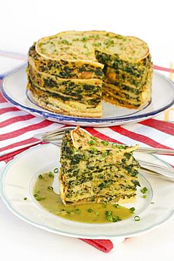 Swabian cuisine, spinach cake spoon style with pancakes, Flaedle layered, pancake cake on Tel, Swabian speciality, Germany, Europe