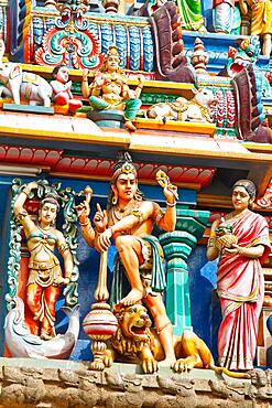 Gopuram (tower) of Hindu temple Kapaleeshwarar Chennai, Tamil Nadu, India, Asia