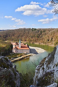 Danube Gorge near Weltenburg (Donaudurchbruch bei Weltenburg) and Weltenburg Abbey in early spring, Weltenburg Narrows, Bavaria, Germany, Europe