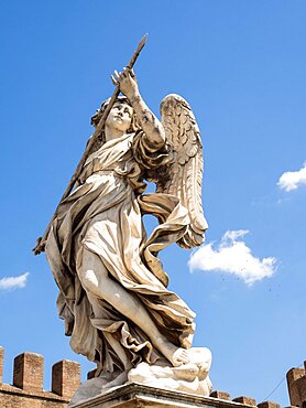 Angel figure, Ponte SantAngelo Bridge, Rome, Italy, Europe