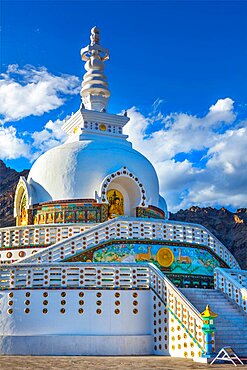 Shanti Stupa, Leh, Ladakh, India, Asia