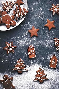 New Year's gingerbread cookie with Christmas accessories