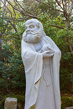 Bodhidharma Monk, stone figure, Haedong Yonggungsa Temple, Busan, Gyeongsangnam-do Province