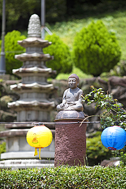 Buddha figure in the Chunjinam Hermitage at Baekyangsa Temple, main temple of the Jogye Order of Korean Buddhism, Bukha-myeon, Jangseong, South Jeolla Province, South Korea, Asia