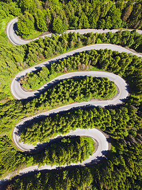 Aerial view, pass road, Bratocea Pass, Carpathians, Great Wallachia, Bulgaria, Europe