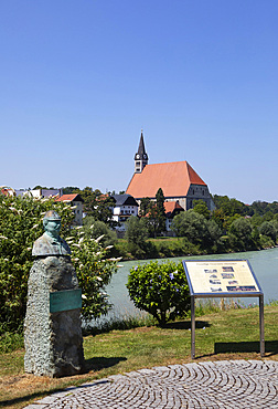 Monument by Karl Billerhart in Oberndorf near Salzburg with view to Laufen an der Salzach, collegiate church, Rupertiwinkel, Upper Bavaria, Germany, Land Salzburg Austria, Europe