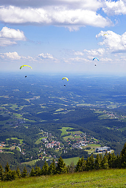 Paraglider launch site at Schoeckl, Sankt Radegund near Graz, hills and Schoecklland, Styria, Austria, Europe