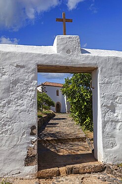 Gate to the Iglesia Conventual de San Buenaventura, Convento de Buenaventura, former Franciscan monastery, Betancuria, Fuerteventura, Canary Islands, Spain, Europe