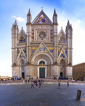 Orvieto Cathedral or Cathedral of Santa Maria Assunta, Orvieto, Umbria, Italy, Europe