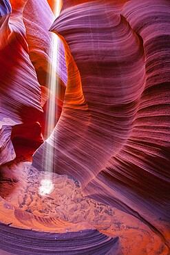 Famous midday sun ray in slot canyon Antelope. The Navajo reservation, Arizona, USA, North America