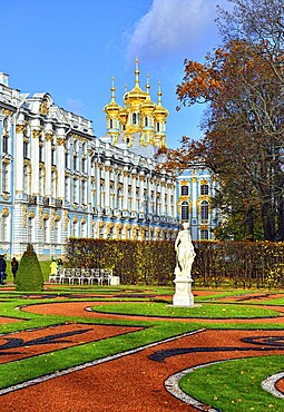 Summer landscape of Pushkin Park, Russia. View of the Catherine Palace