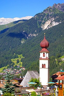 View over church, Canazei, Val di Fassa, Trentino-Alto Adige, Italy, Europe