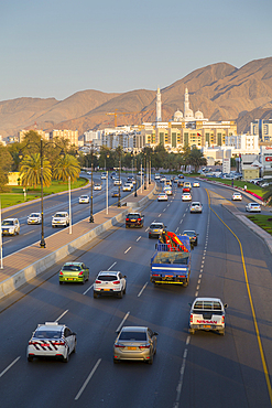 Mohammed Al Ameen Mosque and traffic on Sultan Qaboos Street, Muscat, Oman, Middle East