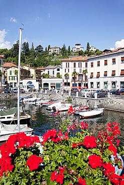 Town and harbour, Menaggio, Lake Como, Lombardy, Italian Lakes, Italy, Europe