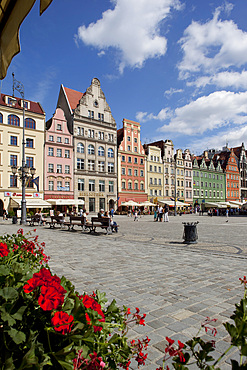 Market Square from cafe, Old Town, Wroclaw, Silesia, Poland, Europe