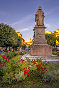 View of Guido Monaco statue in Guido Monaco Square, Arezzo, Province of Arezzo, Tuscany, Italy, Europe