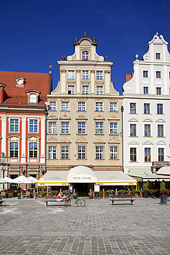 Market Square, Old Town, Wroclaw, Silesia, Poland, Europe
