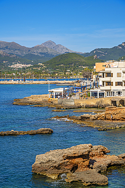 View of rocky shoreline and the sea at Port d'Andratx, Majorca, Balearic Islands, Spain, Mediterranean, Europe