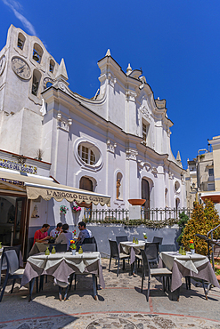 View of cafe and Church of Saint Sophia, Anacapri, Isle of Capri, Campania, Italy, Mediterranean, Europe