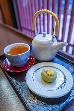 View of Mochi, traditional Japanese confectionery and tea in the Higashi Chaya District, Kanazawa City, Ishikawa Prefecture, Honshu, Japan