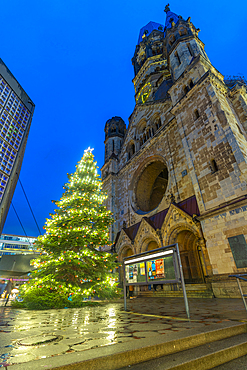 View of Kaiser Wilhelm Memorial Church and Christmas tree, Breitscheidplatz, Berlin, Germany, Europe