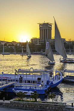 View of fellucas on the Nile river during sunset, Aswan, Nubia, Egypt, North Africa, Africa