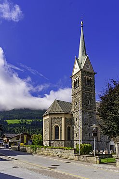 View of church in Niedernsill on a sunny day, Niedernsill, Zell am See district, Salzburger Land, Austria, Europe
