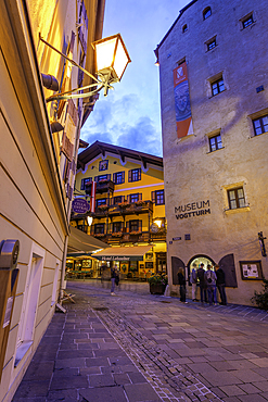 View of chalet hotel and Stadtplatz in Zell am See at dusk, Zell am See, Salzburg, Austria, Europe