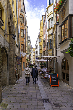 View of narrow street in the old town of Innsbruck on a sunny day in summer, Innsbruck, Tyrol Region, Austria, Europe