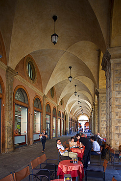 Cafe, Podesta Palace, Piazza Maggiore, Bologna, Emilia Romagna, Italy, Europe