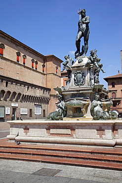 Fountain of Neptune, Piazza del Nettuno, Bologna, Emilia Romagna, Italy, Europe