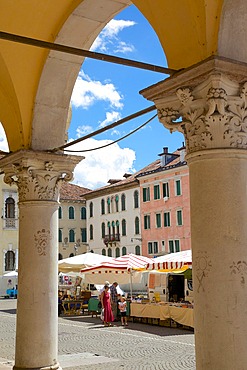 Market and arches, Post Building, Piazza dei Duomo, Belluno, Province of Belluno, Veneto, Italy, Europe