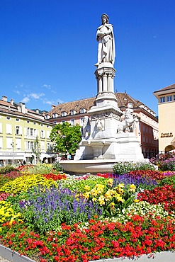 Walther Monument, Walther Platz, Bolzano, Bolzano Province, Trentino-Alto Adige, Italy, Europe