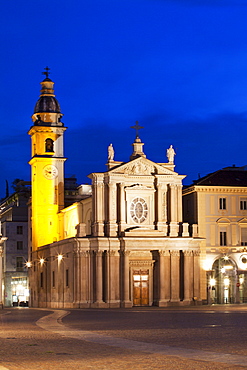 San Carlo Church at dusk, Turin, Piedmont, Italy, Europe